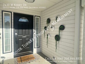 7430 W Kerry Dr in Boise, ID - Building Photo - Building Photo