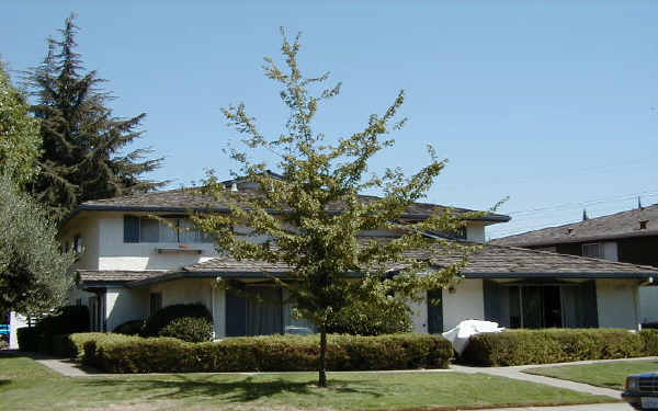 3101 Occidental Dr in Sacramento, CA - Building Photo - Building Photo