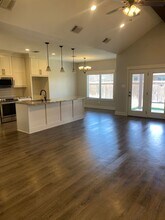 7802 87th St in Lubbock, TX - Building Photo - Building Photo