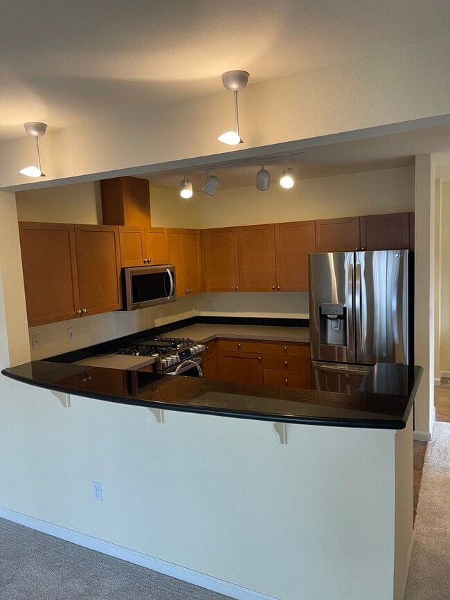 900 Aurora Ave N in Seattle, WA - Building Photo - Building Photo