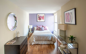 Walnut Square Apartments in Philadelphia, PA - Building Photo - Interior Photo