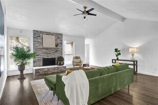 7408 Meadowview Terrace in North Richland Hills, TX - Building Photo