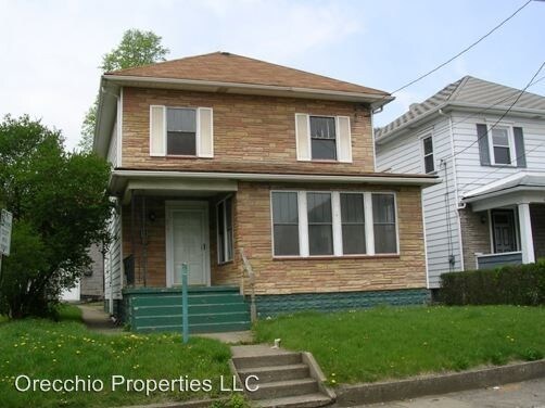 3613 Orchard St in Weirton, WV - Building Photo