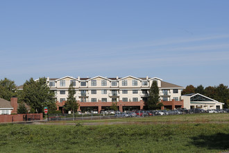 Touchmark at Fairway Village in Vancouver, WA - Building Photo - Building Photo