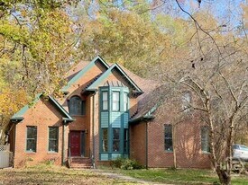 335 Millstone Cir in Athens, GA - Building Photo