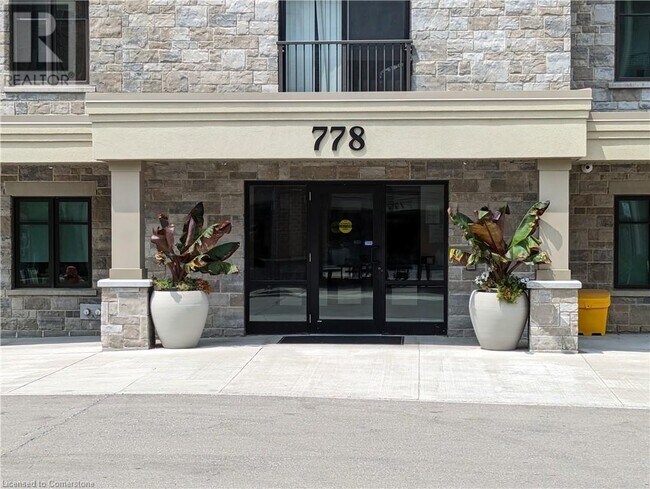 778 Laurelwood Dr in Waterloo, ON - Building Photo - Building Photo