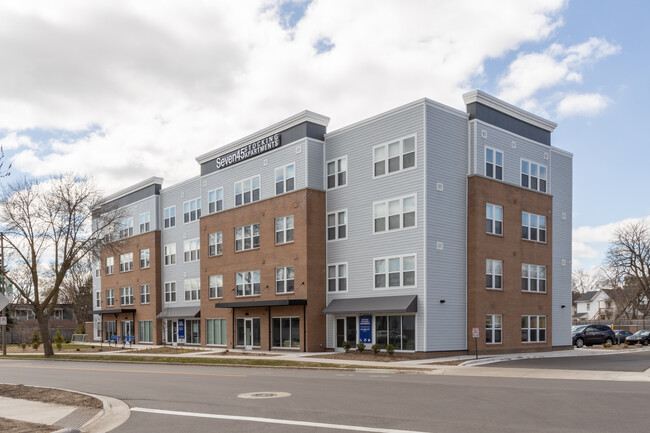 Seven45 Stocking in Grand Rapids, MI - Foto de edificio - Building Photo
