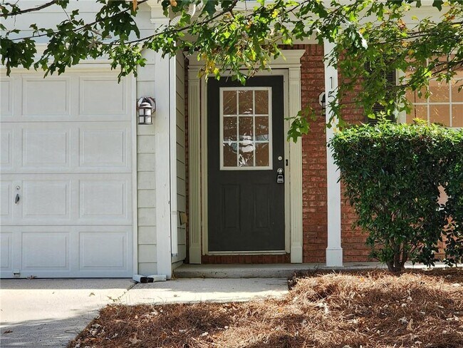157 Wallnut Hall Cir in Woodstock, GA - Building Photo - Building Photo