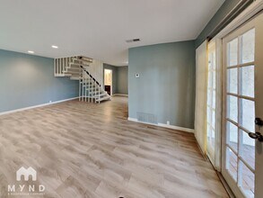 7732 Camino Noguera in San Diego, CA - Building Photo - Building Photo