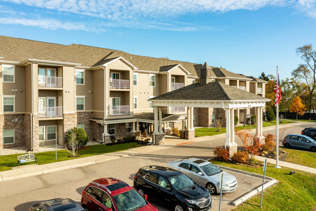 Hartford Village in Detroit, MI - Building Photo