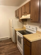 One bedroom apartment with balcony in Rockford, IL - Foto de edificio - Building Photo