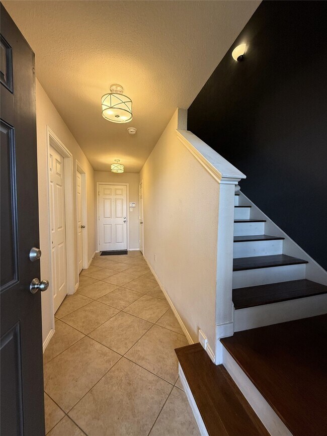 1410 Ennis St in Houston, TX - Building Photo - Building Photo