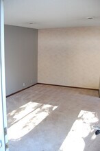 3724 Clover Cir in Lincoln, NE - Foto de edificio - Building Photo