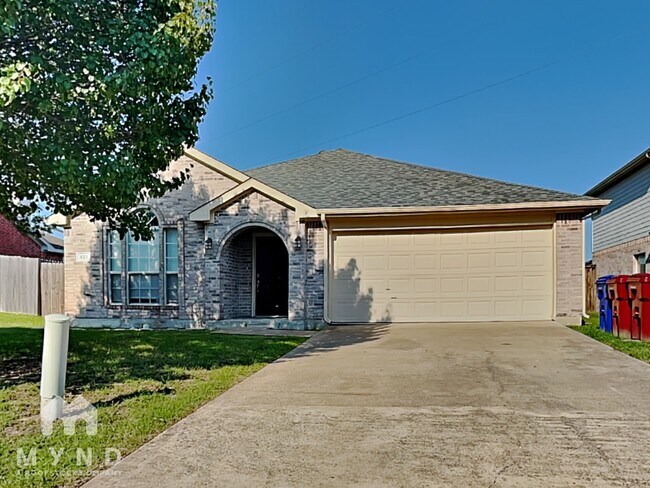 property at 421 Pin Oak Ln