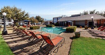 Brady Station Apartments