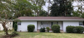 1341 Charlotte St in Tallahassee, FL - Building Photo