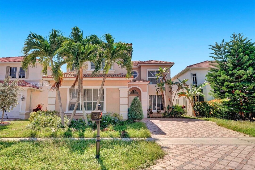 9744 Vineyard Ct in Boca Raton, FL - Foto de edificio