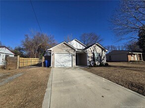 6722 Baldoon Dr in Fayetteville, NC - Building Photo - Building Photo