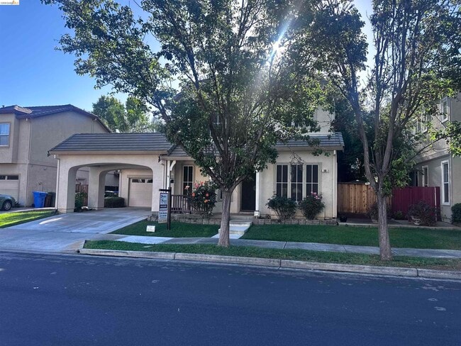 property at 100 Heritage Way