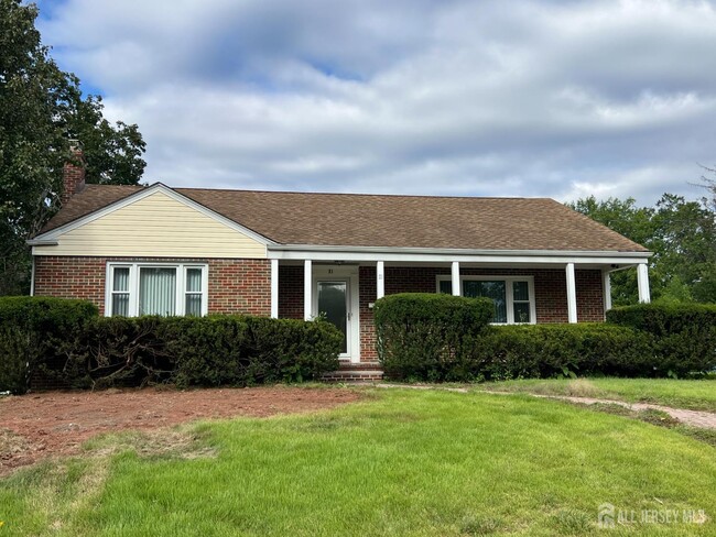 21 Reed Street in Edison, NJ - Building Photo - Building Photo