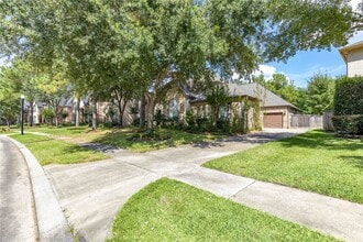 12927 Freemont Peak Ln in Humble, TX - Foto de edificio - Building Photo