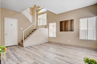 1661 Cloister Ave in Henderson, NV - Building Photo - Building Photo