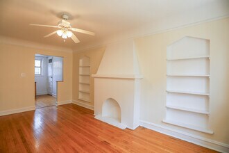 2234 W Farwell Ave, Unit #1 in Chicago, IL - Building Photo - Building Photo