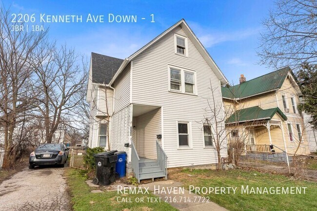 2206 Kenneth Ave in Cleveland, OH - Foto de edificio - Building Photo