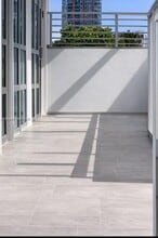 421 Meridian Ave in Miami Beach, FL - Building Photo - Building Photo