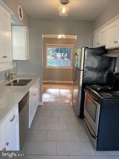 property at 704 Kings Ln