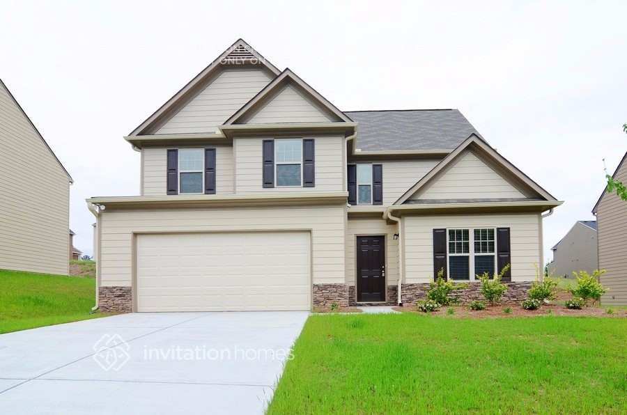 3640 Brookhollow Dr in Douglasville, GA - Building Photo