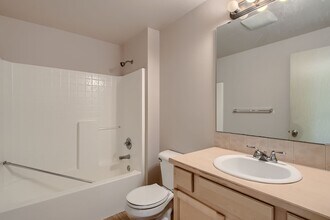 230 84th Ave NE in Lake Stevens, WA - Building Photo - Building Photo