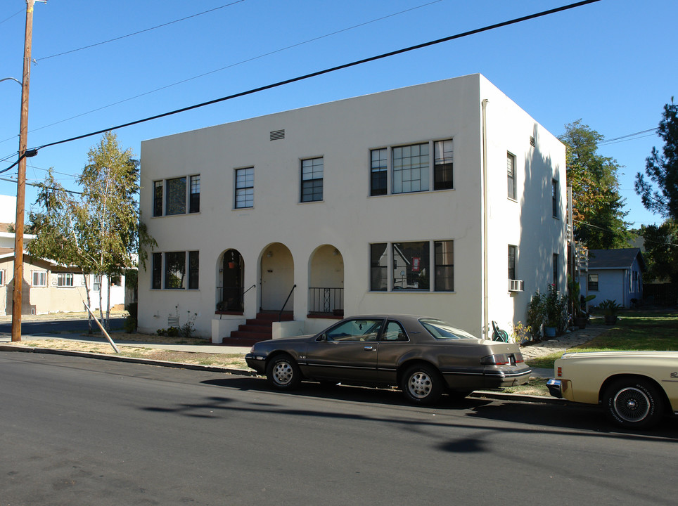 1103-1105 Estudillo St in Martinez, CA - Building Photo