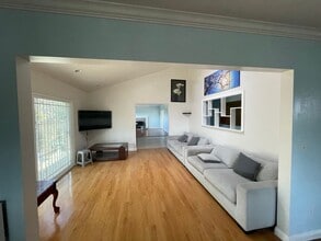 12842 Court St in Garden Grove, CA - Building Photo - Building Photo