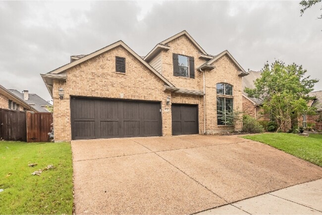 property at 9732 Ben Hogan Ln