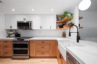 2600 Cardena St in Coral Gables, FL - Building Photo