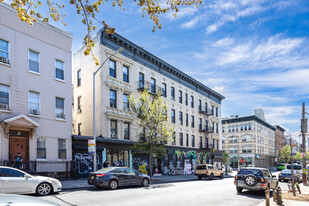 313 Knickerbocker Ave in Brooklyn, NY - Building Photo - Building Photo