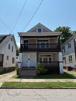 145 E 30th St in Erie, PA - Building Photo