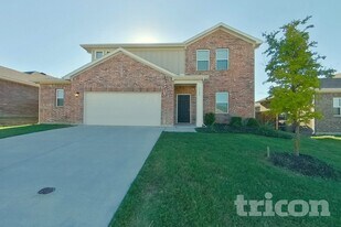2528 Granite Pass in Glenn Heights, TX - Building Photo