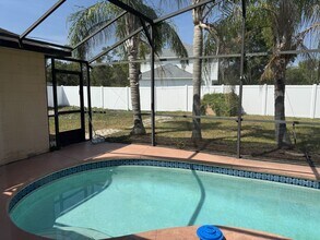 1027 Dudley Dr in Kissimmee, FL - Building Photo - Building Photo