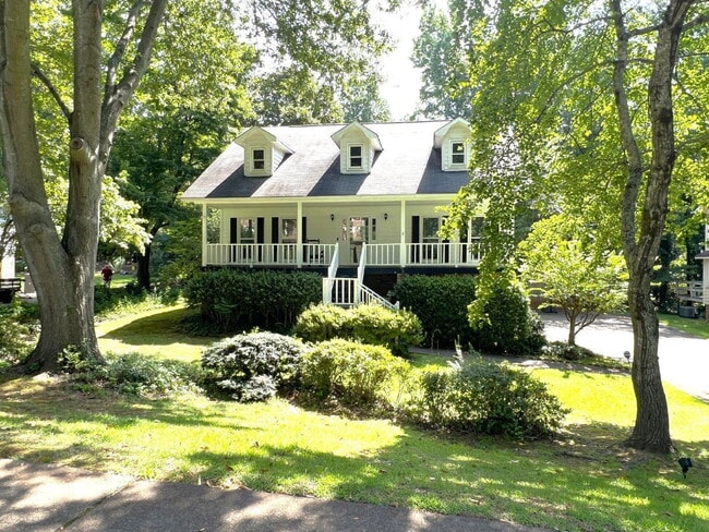 property at 3324 Devaughn Dr