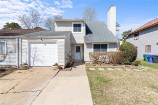717 Garfield Ave in Virginia Beach, VA - Building Photo