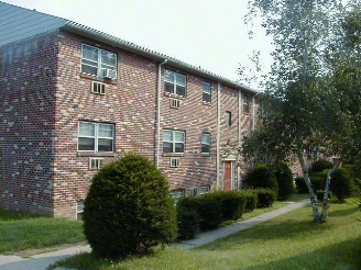 Norwegian Manor in Pottsville, PA - Building Photo