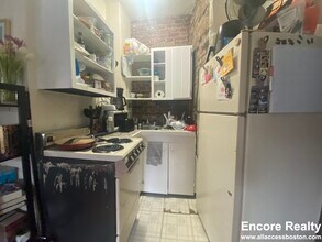 40 Anderson St, Unit 14 in Boston, MA - Building Photo - Building Photo