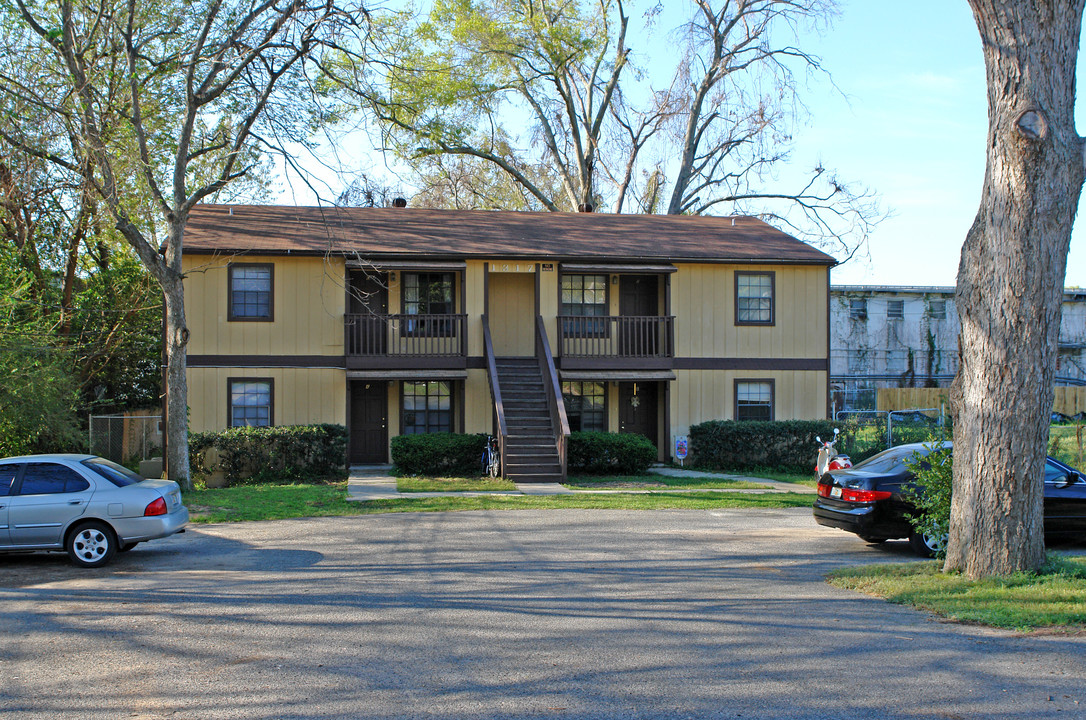 1317 Hancock St in Tallahassee, FL - Building Photo