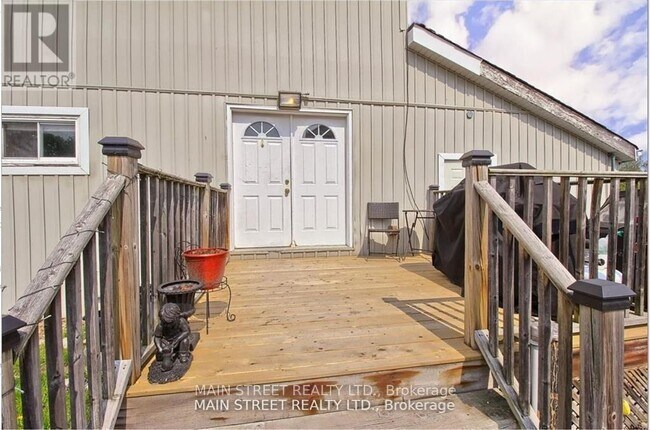 280-280 Bells Ln in Innisfil, ON - Building Photo - Building Photo