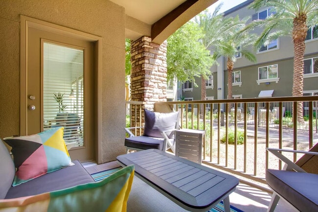 5450 E Deer Valley Dr, Unit ID1386097P in Phoenix, AZ - Foto de edificio - Building Photo