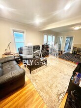 165 Sharon St in Medford, MA - Foto de edificio - Building Photo