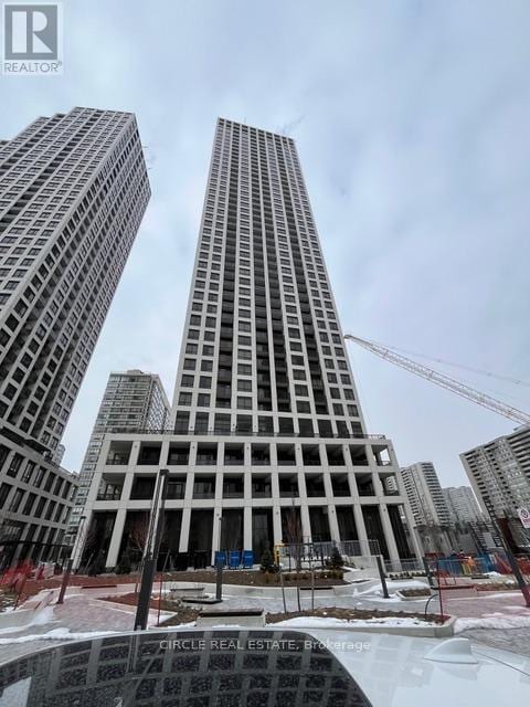 30 Elm Dr W in Mississauga, ON - Building Photo - Building Photo