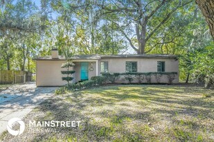 1220 Adrian Ct in Jacksonville, FL - Building Photo